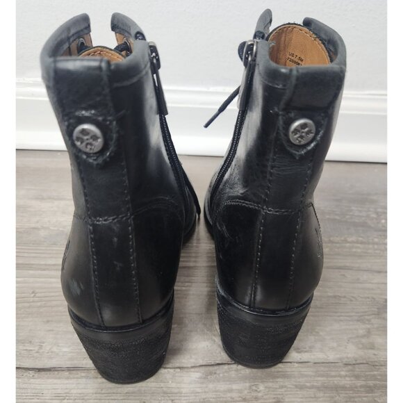 Patricia Nash Women's Sz. 7.5 Black Lace-Up Leather Block Heel Sicily Booties - Picture 3 of 8